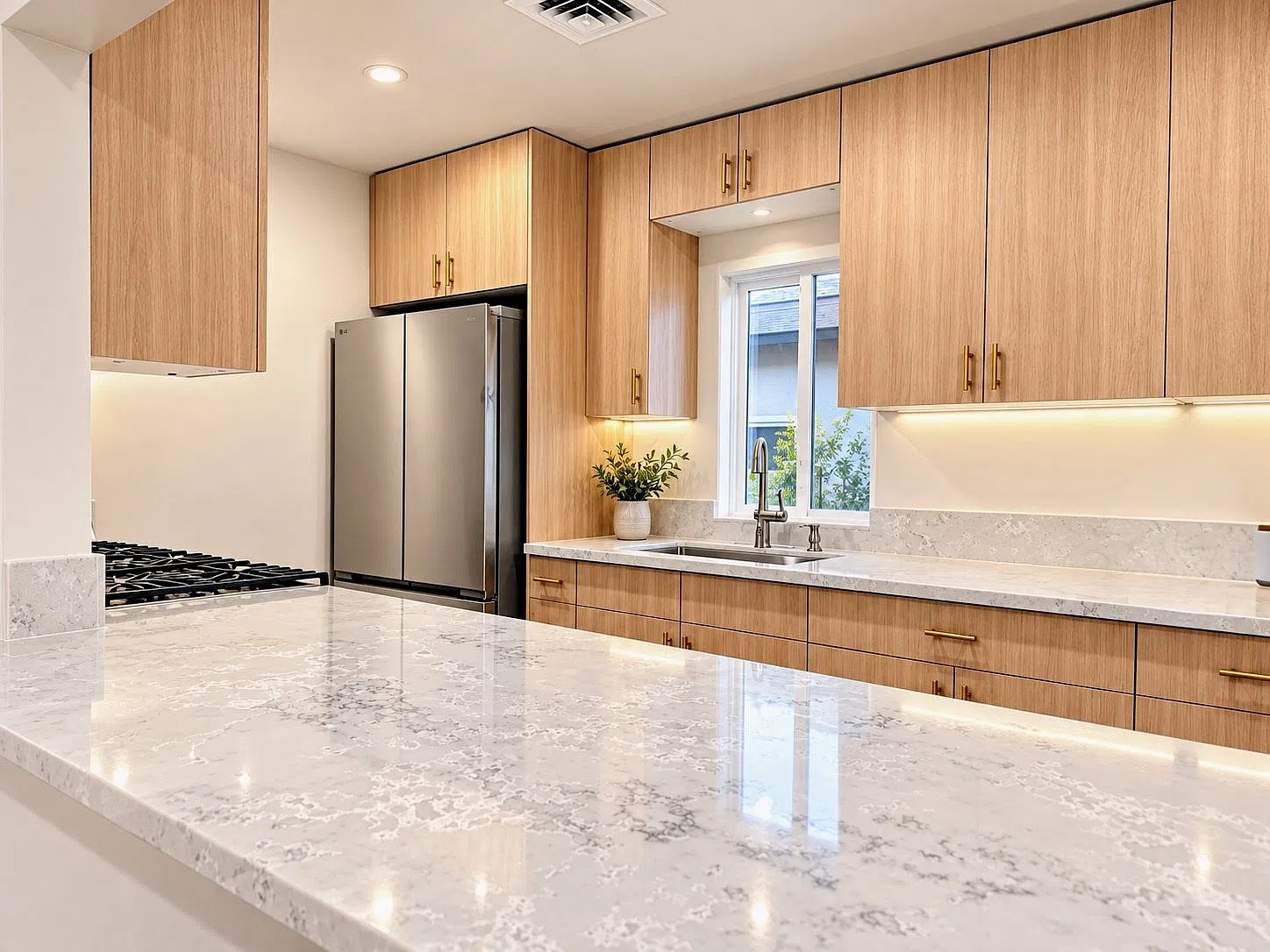 9323 Lomita Dr. — Photo 2