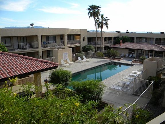 2nd image of 1806 Swanson Ave APT 208