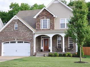 720 Cavalier Dr, Clarksville, TN 37040