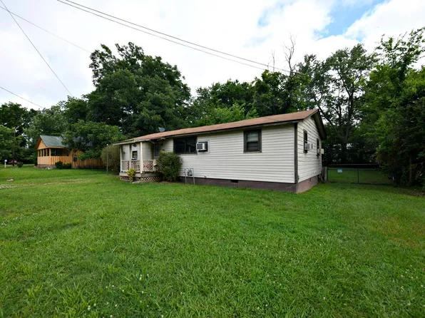 1001 Marion Ave, Mena, AR 71953