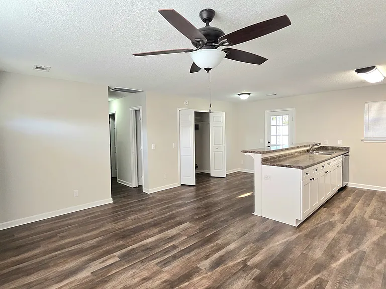 3065 Rushing St — Photo 12