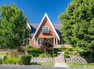 1047 SE Crestlane Dr, College Place, WA 99324