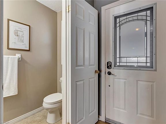 5th image of 477 Activa Ave