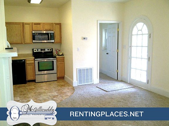 3rd image of 930 Hickman Rd APT E