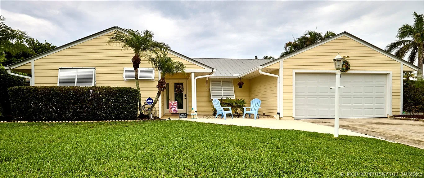 3 bed, 2.0 bath, 1552 sqft, $4,000 — Photo 2