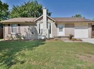 1728 S Pecan Ave, Broken Arrow, OK 74012