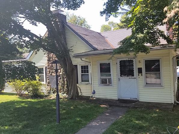 5 Orchard Dr