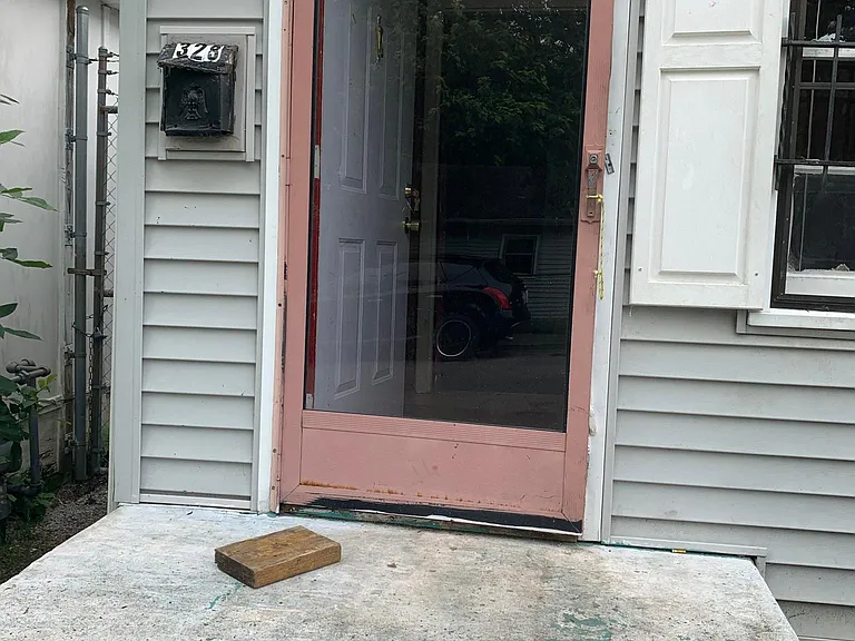 330 Oak St — Photo 26