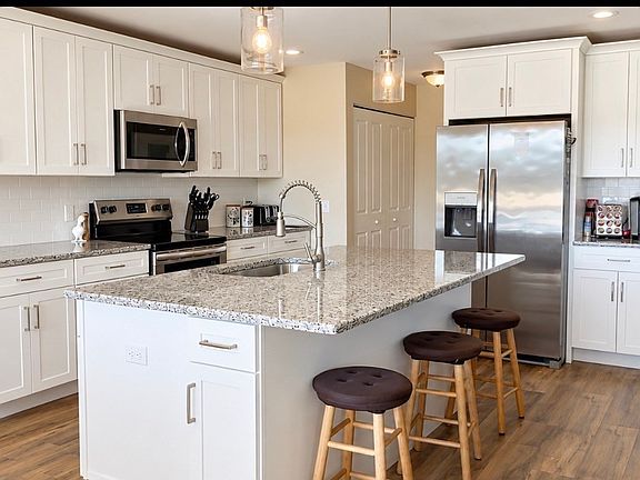 3rd image of 717 Northampton St #63