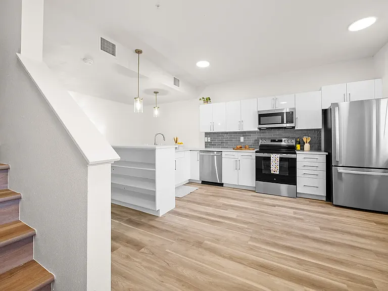 3689 Paseo Del Prado St #2 — Photo 9