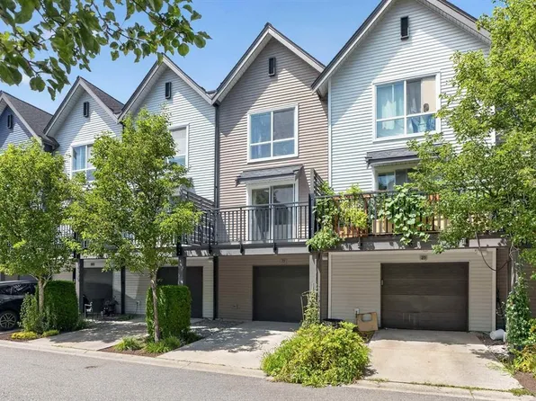 2325 Ranger Ln #2X, Pt Coquitlam, BC V3B 0K7