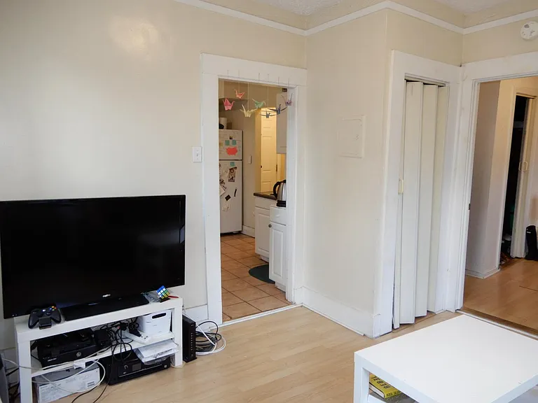 274 Cambridge St #3 — Photo 4