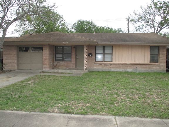 4th image of 5718 Glen Arbor Dr