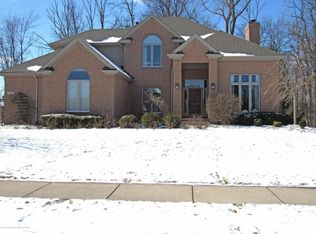 3635 Powderhorn Dr, Okemos, MI 48864