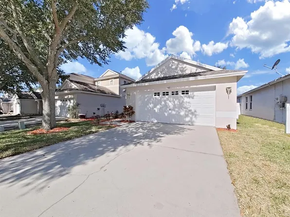 443 Summer Sails Dr, Valrico, FL 33594