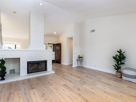 2nd image of 1518 Pine Valley Cir