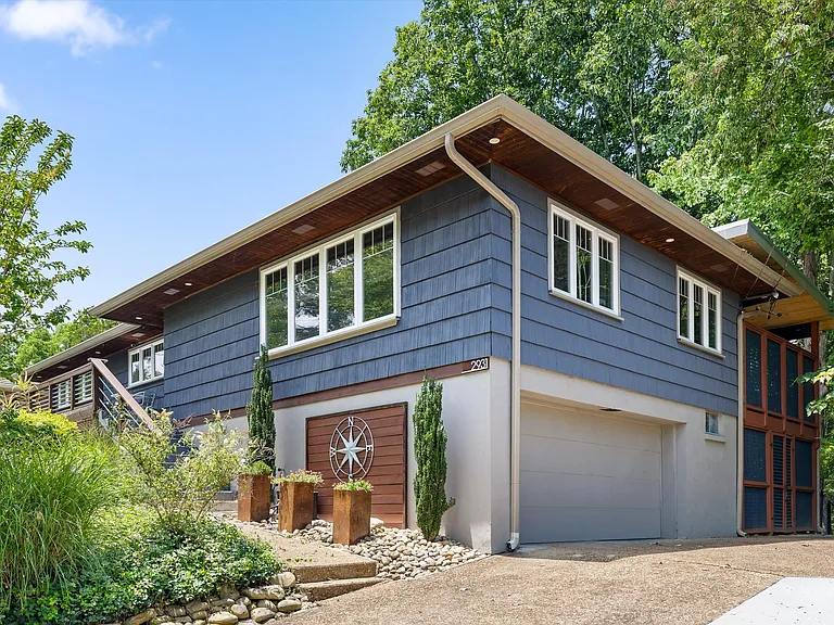 2931 Nurick Dr — Photo 3