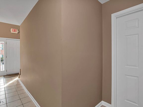5th image of 4817 Poplar Crest Way #62E