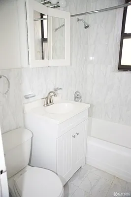 Rented by Oxford Property Group | media 7