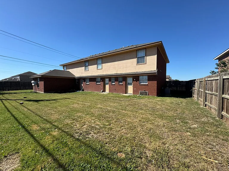 3806 Gus Dr — Photo 17