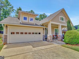 244 Greenview Dr, Newnan, GA