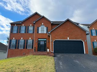 7522 New Barrens Ct, Roanoke, VA 24019