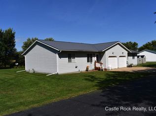792-794 Taylor Rd, New Lisbon, WI 53950