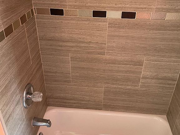 2nd image of 197 Jerome Pl Floor 2