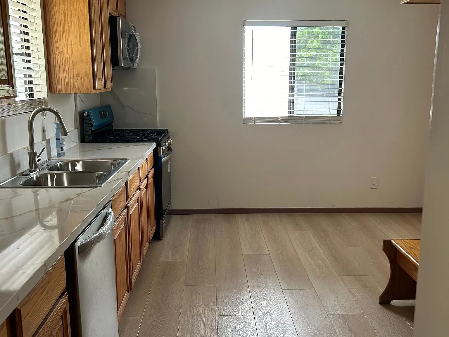 17150 Celtic St — Photo 2