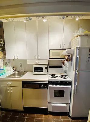 5th image of 235 E 73rd St #8G