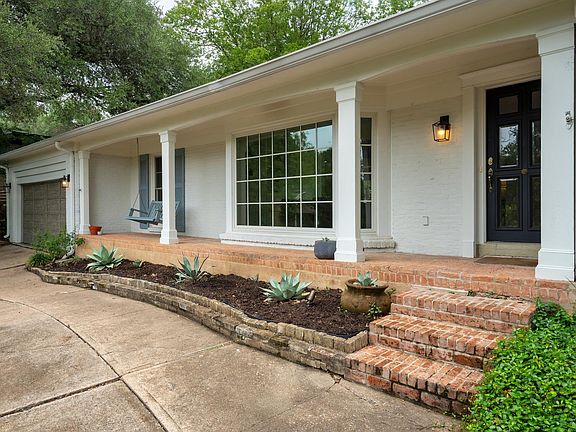 3rd image of 3405 Cascadera Dr