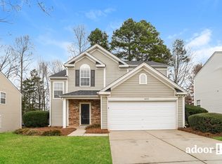 6632 Rustic View Ct, Charlotte, NC 28216