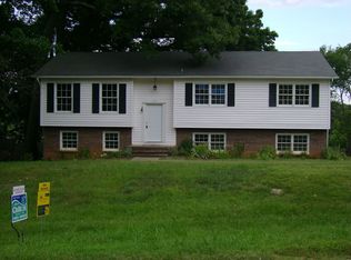 113 Walter Ln, King, NC 27021