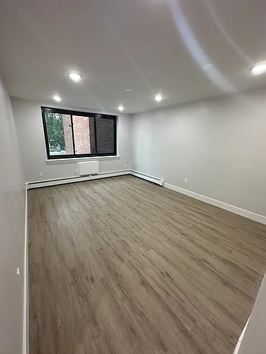 282 Collins St #209 Photo 1