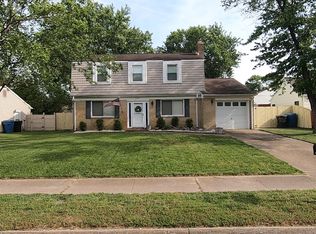1968 Hidden Valley Dr, Virginia Beach, VA 23464