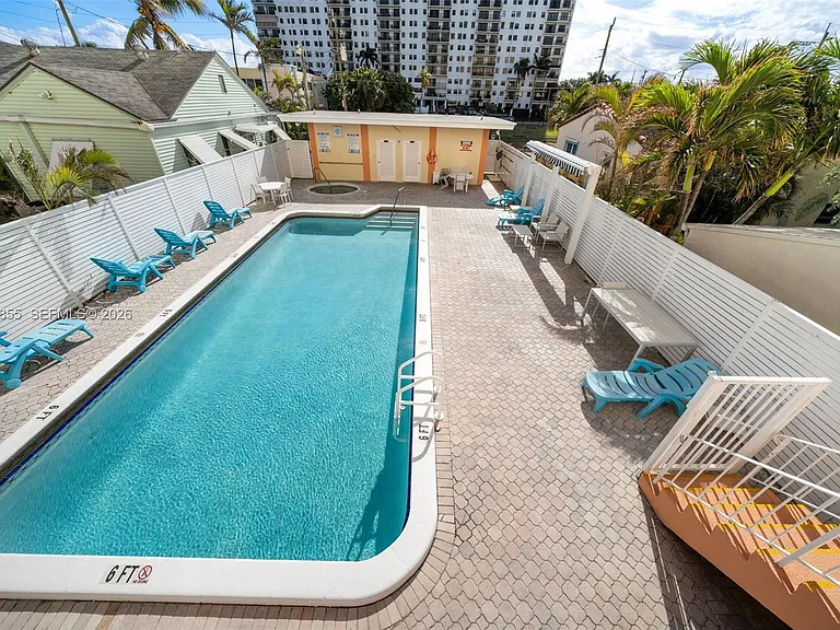 801 S Ocean Dr #207 — Photo 23