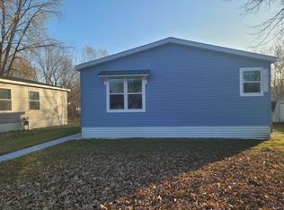 157 Anthony Dr #51, Lakeville, MN 55044