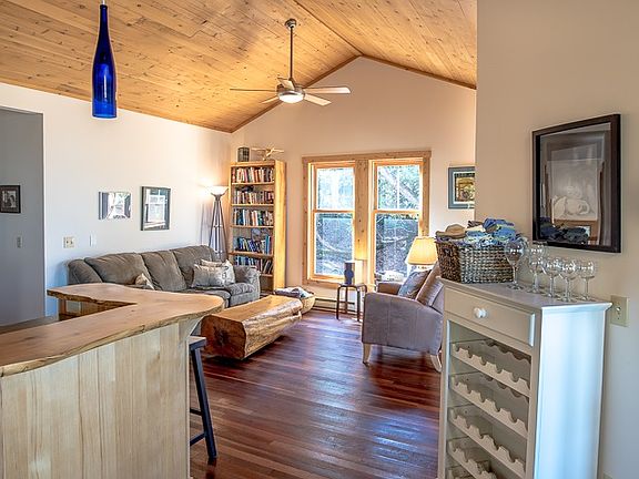 5th image of 28105 Driftwood Ct
