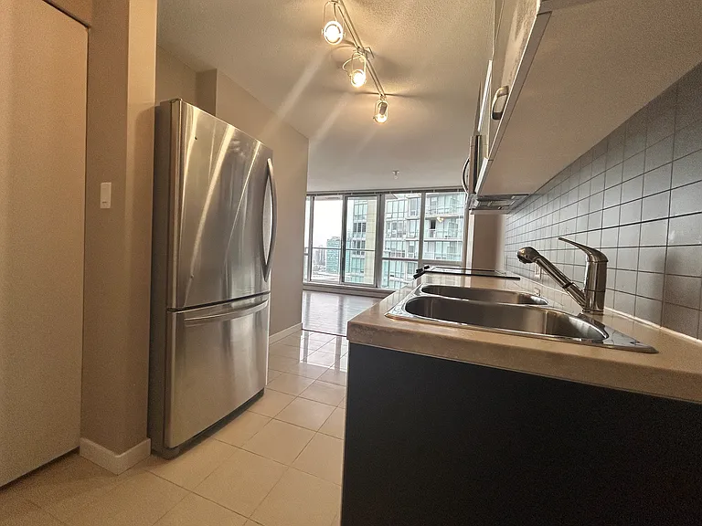 9981 Whalley Blvd #3401 — Photo 3