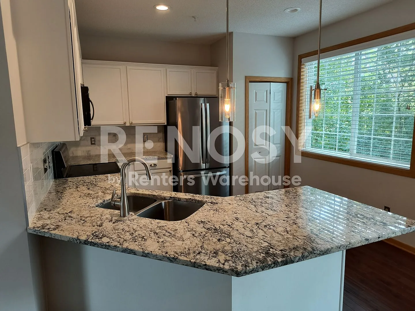 4BD/2BA in Hopkins Available Now — Photo 4
