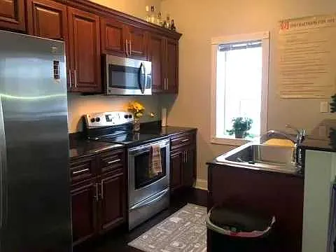 2 bed, $3,200 — Photo 2