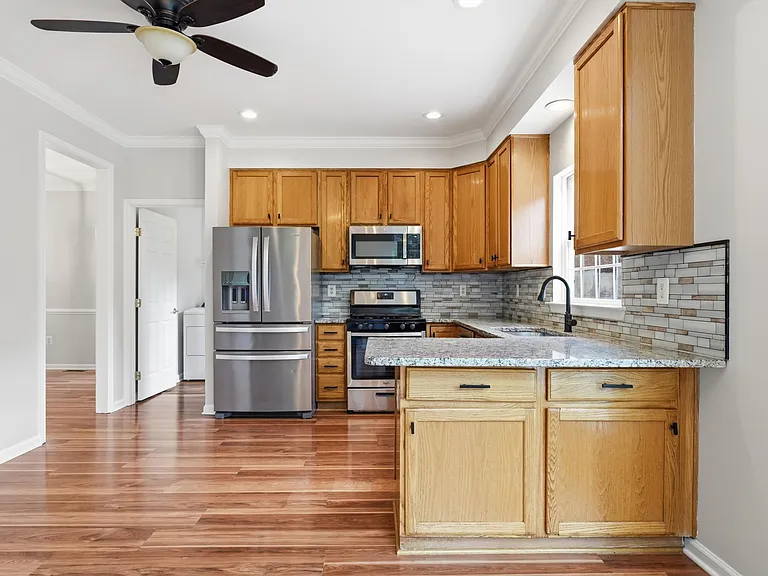 3962 Triton St — Photo 12
