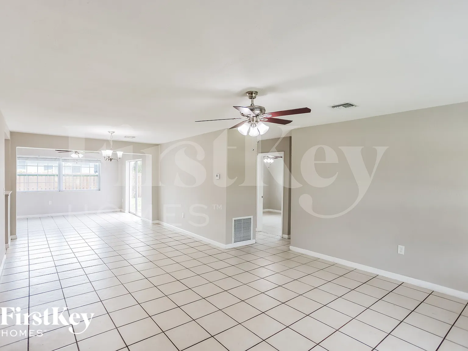 3 bed, 2.0 bath, 1457 sqft, $2,825 — Photo 3