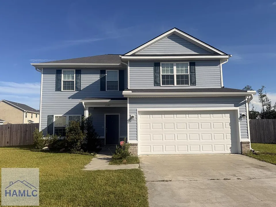 1597 Leaf Ct