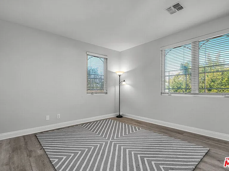 928 Harbor Crossing Ln — Photo 34