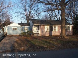 2224 S Roanoke Ave, Springfield, MO 65807