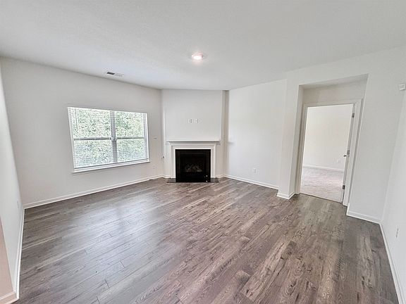 4th image of 455 Beau Tisdale Dr