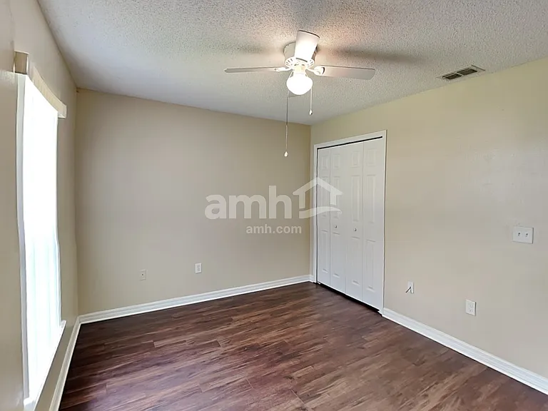 109 Zachary Wade St — Photo 14
