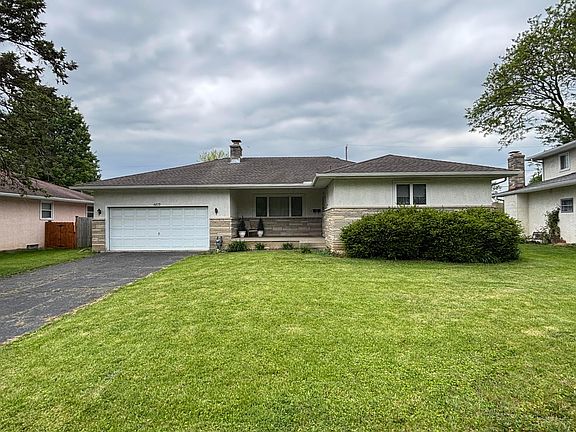 2nd image of 4875 Ridgerun Dr
