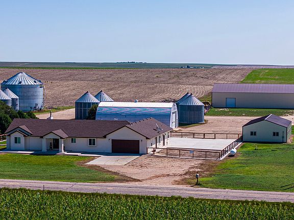 2nd image of 57120 State Highway 61